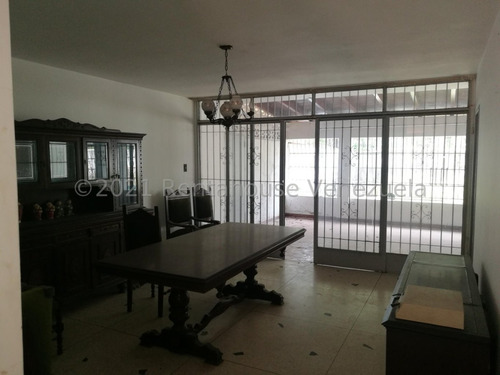 Ip Vendo Casa En El Marques 25-14013