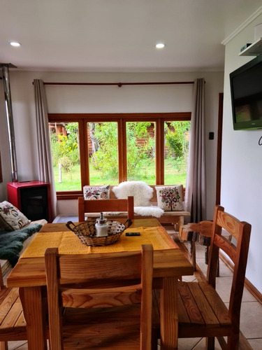 Imagen 6 de 17 de Vivienda Con Piscina Temperada Y Vista Al Lago