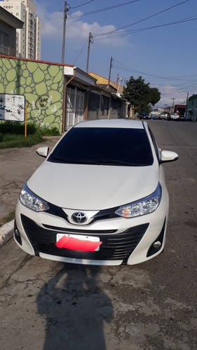 Toyota Yaris Sedan 1.5 16v Xl Multidrive