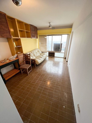 Imagen 8 de 10 de Departamento Monoambiente - Excelente Ubicacion -