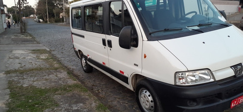 Peugeot Boxer Minibus 2014 2.3 Hdi 330m Médio 15l 5p