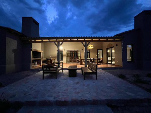 Casa Country La Estancia De Cafayate , 3 Dorm Con 3 Suite