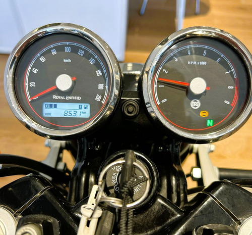 Royal Enfield Interceptor 650 Impecable 860km