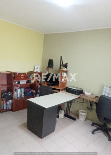 Imagen 4 de 12 de Casa En Venta 3 Plantas En La Parroquia La Vega