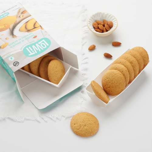 Imagen 3 de 9 de Galletitas Lovvit Hgn Almendras X 180g Sin Tacc