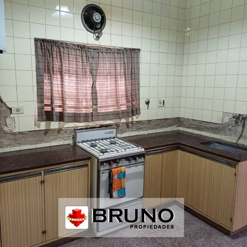 Casa En Venta En Parque San Martin