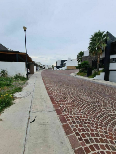 Imagen 5 de 7 de Terreno En Venta En Cumbres Del Lago. Frente Al Parque Centr