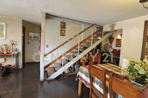 Imagen 5 de 27 de Casa En Venta 4d 3b, Las Condes