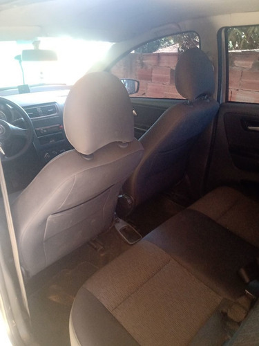 Volkswagen Fox 2013 1.6 Vht Prime Total Flex 5p