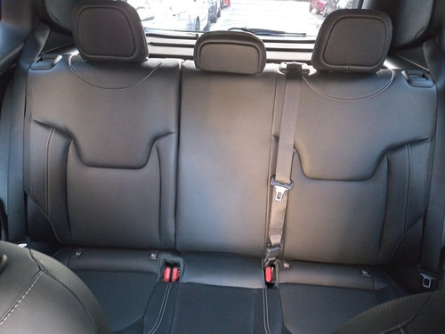 Jeep Renegade 1.3 Longitude Turbo Flex Aut. (t270) 5p