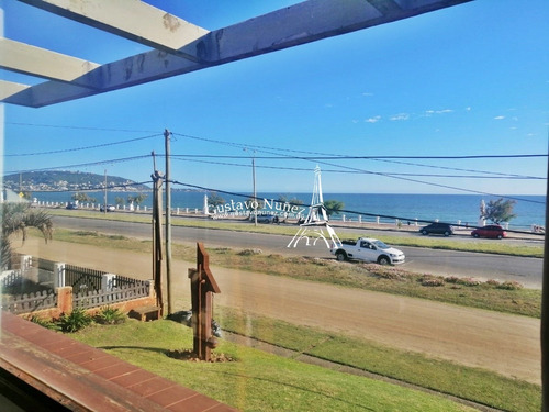 Chalet Frente Al Mar- Ref: 3656
