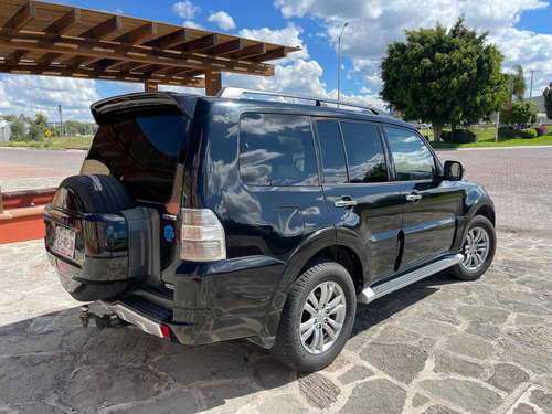 Imagen 4 de 15 de Mitsubishi Montero 2012 Limited Piel Qc 7 Pasajeros 4x4 At