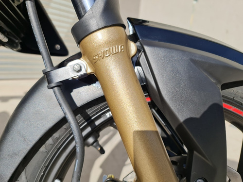 Imagen 8 de 15 de Tvs Rtr 200 Carburada Precio Cuidado