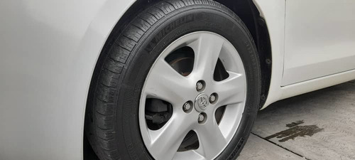 Imagen 13 de 16 de Toyota Yaris Automatico