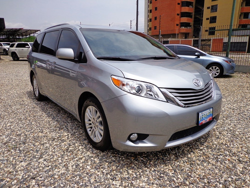 Imagen 3 de 14 de Toyota Sienna Xle 2016 4x2 Automático