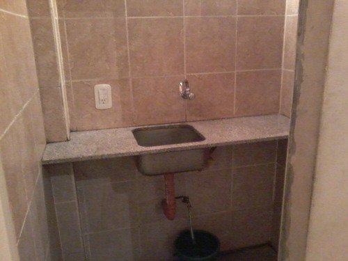 Imagen 4 de 8 de Alquiler - Local 28 M² - Pio Xii 1706 - Santos Lugares