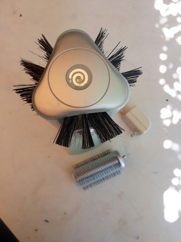 Cepillo Marca Revo Styler