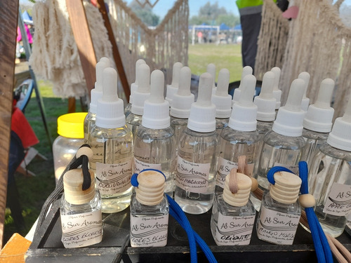 Kit Mini Difusor Auto / Vestidor Más Recarga Repuesto