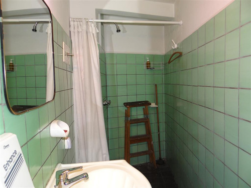Local A Metros De Av. Mitre, 39.00m2 Cubiertos Con Patio.- Villa Martelli