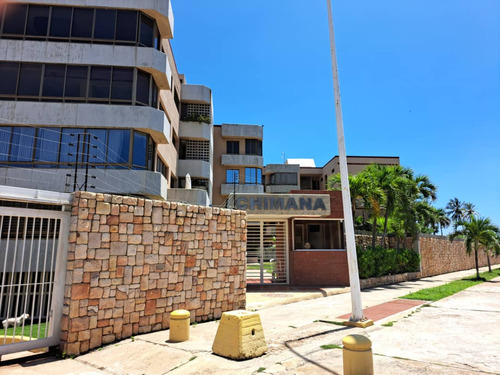 Se Vende Apto De 176m2 De 3 Hab  Chimana , Lechería 