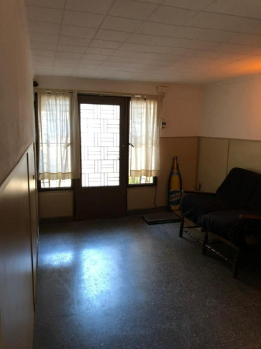 Venta - Buen Depto T/casa 3 Amb C/patio Y Terraza! Banfield