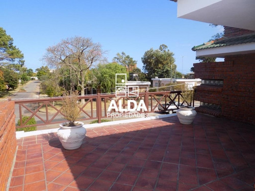 Casa Beaulieu Piriápolis 4 Dorms Venta Ca101220