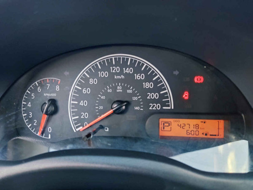 Imagen 10 de 10 de Nissan Versa 2019 4p Sense L4/1.6 Aut