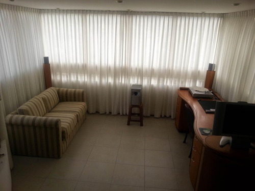 Cómodo Y Bello Apartamento En Venta Ubicado En El Marques 23-24824