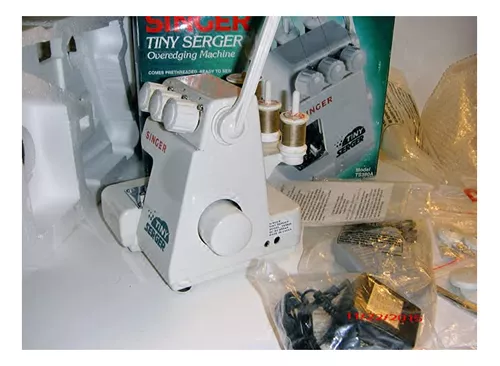 Singer Tiny Serger Overedging Machine