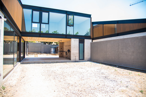 Increible Casa Minimalista-colegio Newland