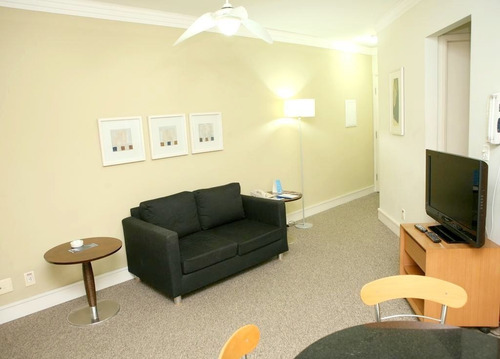 Imagem 3 de 15 de Flat Com Excelente Localização No Paraiso - Sf26156