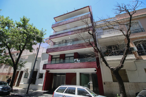 Departamento 4 Ambientes Y 2 Cochera En Recoleta