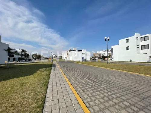 Casa En Venta, Cumbres Residencial, San Mateo Cuanalá, San Andres Cholula, Pue.