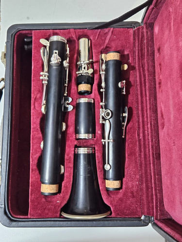 Clarinete Buffet Crampon R13 Éba/sil 18 Chaves Usado Ref:525 (Usado)