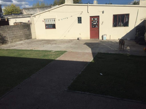 Imagen 11 de 13 de Vendo O Permuto Casa En Dolores Soriano