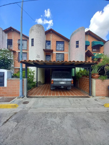 Imagen 1 de 13 de Inmobiliaria Ryh Vende Casa En La Muralla Iv