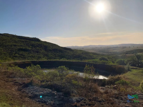 Bajo De Precio ! Chacra 5 Has Con Casa Y Las Mejores Vistas De Las Sierras A 50 Minutos De Punta !