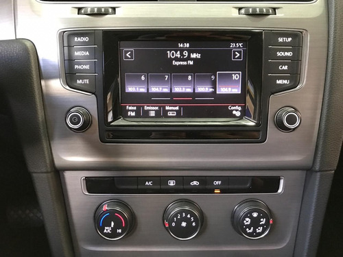 Imagem 13 de 15 de Volkswagen Golf 1.4 Tsi Comfortline 16v Gasolina 4p