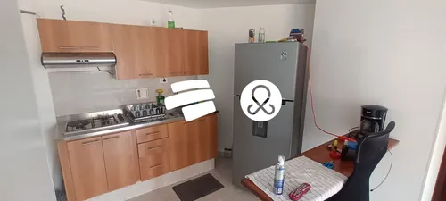 Apartamento En Venta En Laureles, Primer Parque. Medellin