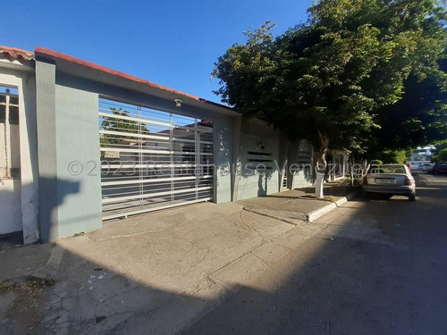 Casa En Venta En Cagua Urbanizacion La Fundacion 24-15388 Mvs