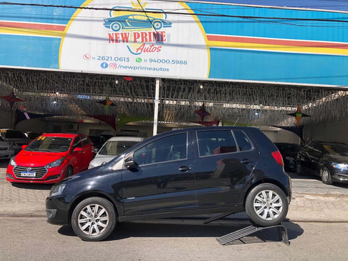 Imagem 1 de 11 de Volkswagen Fox 2011 1.6 Vht Trend Total Flex I-motion 5p