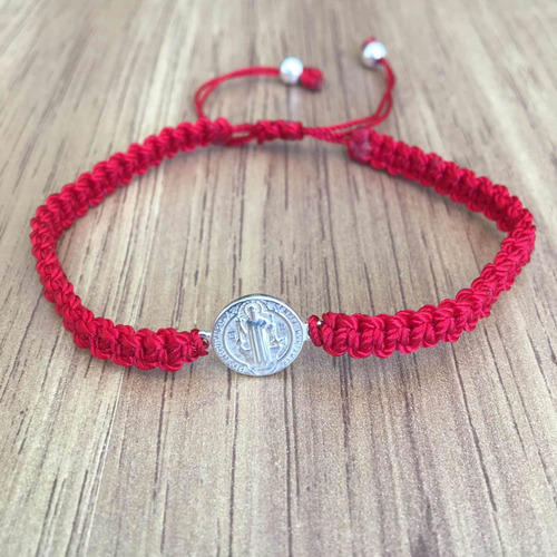 Imagen 4 de 9 de Pulsera Hilo Roja San Benito De Plata .925 Agálea