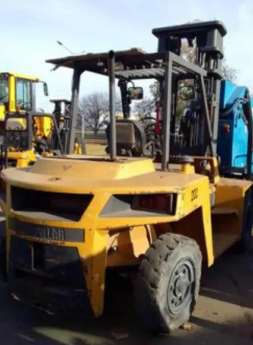 Autoelevador Cat Dp70 7tn Torre Triple/desplazador 8182horas