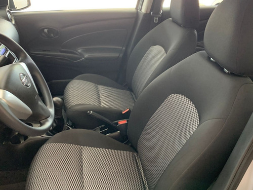Imagem 10 de 15 de Nissan Versa 2021 Carro Sedan Para Família Sem Entrada Novo