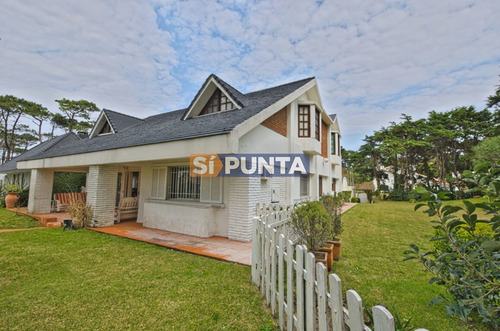Imagen 2 de 27 de Casa En Alquiler - San Rafael
