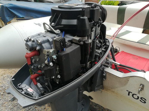 Imagen 3 de 7 de Semirrigido Kiel 460 Yamaha 40 Hp