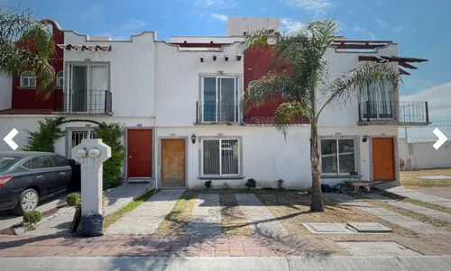 Casa En Venta Rancho San Pedro, Querétaro. Con Alberca Vm100