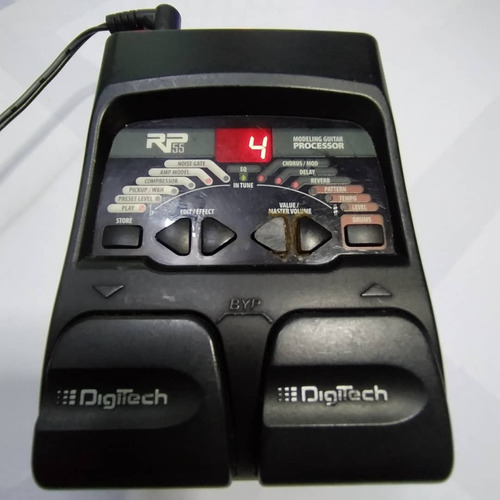 Pedalera Multiefectos Digitech Rp55