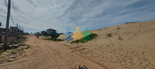Imagen 6 de 11 de El Mar A Tus Pies!! Se Vende Terreno En Punta Del Diablo - Rocha - Uruguay