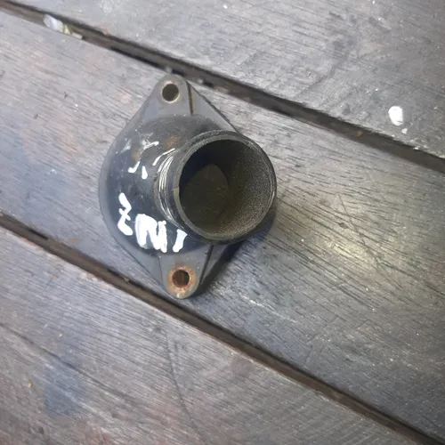 Toma De Agua Toyota Yaris 1nz (Usado)